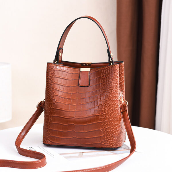 LB004 Alligator Bucket Tote Bag - Image 4