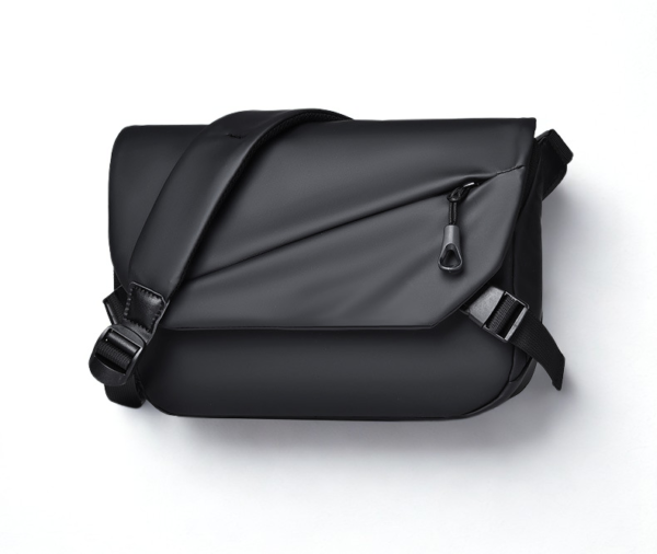 StreetLink Crossbody Bag